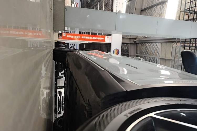 Used BMW X1 2018 sDrive18Li Luxury Model Right Side Sill