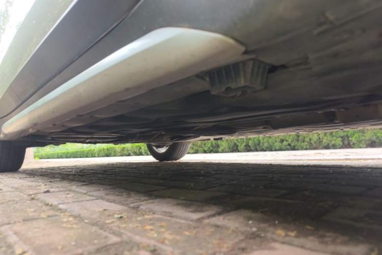 Used BMW X1 2018 xDrive20Li Luxury Edition Right Side Sill