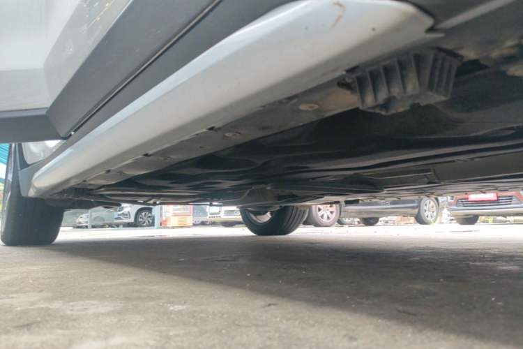 Used BMW X1 2018 sDrive18Li Luxury Model Right Side Sill