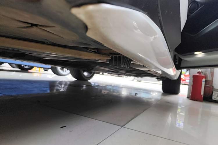 Used BMW X1 2018 sDrive18Li Luxury Model Right Side Sill