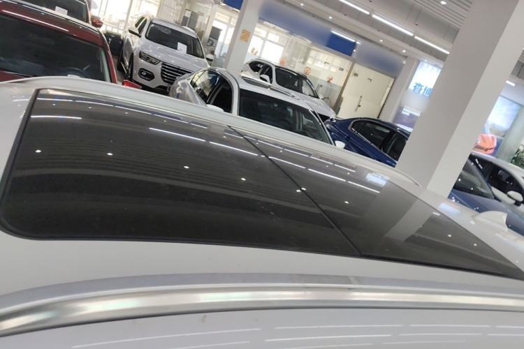 Used BMW X1 2018 sDrive20Li Leading Model Roof