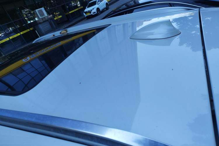 Used BMW X1 2018 sDrive20Li Leading Model Roof
