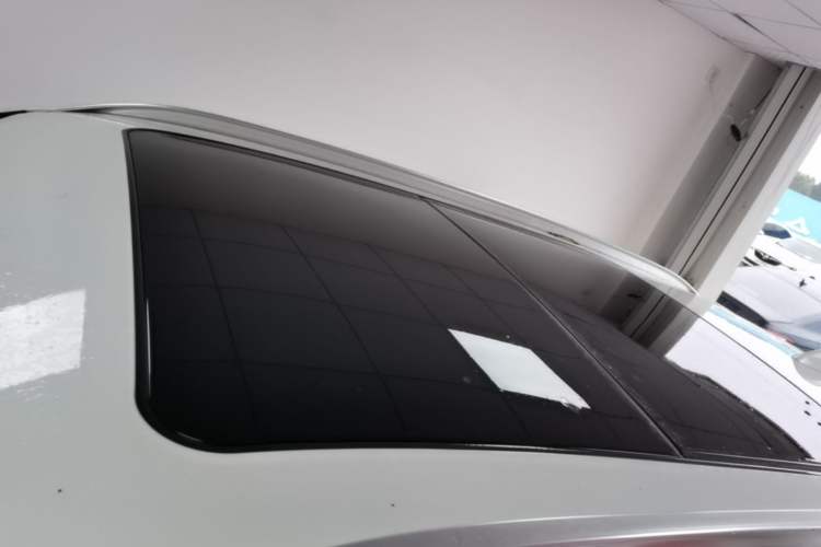 Used BMW X1 2018 sDrive18Li Luxury Model Roof