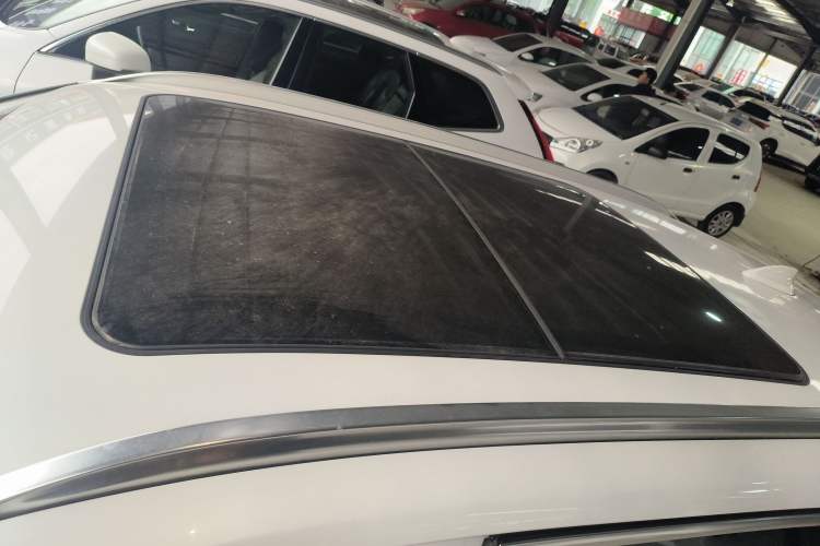 Used BMW X1 2018 sDrive18Li Luxury Model Roof