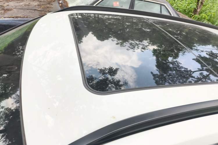 Used BMW X1 2018 sDrive18Li Luxury Model Roof