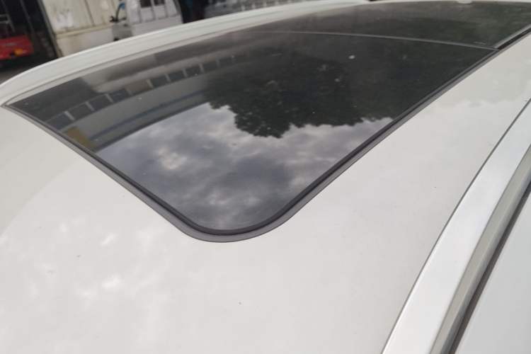 Used BMW X1 2018 sDrive18Li Luxury Model Roof