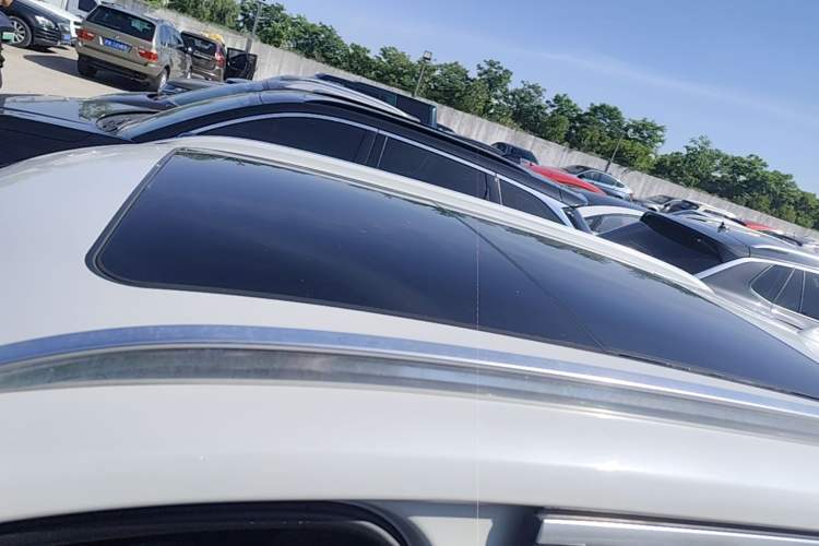 Used BMW X1 2018 xDrive20Li Luxury Model Roof