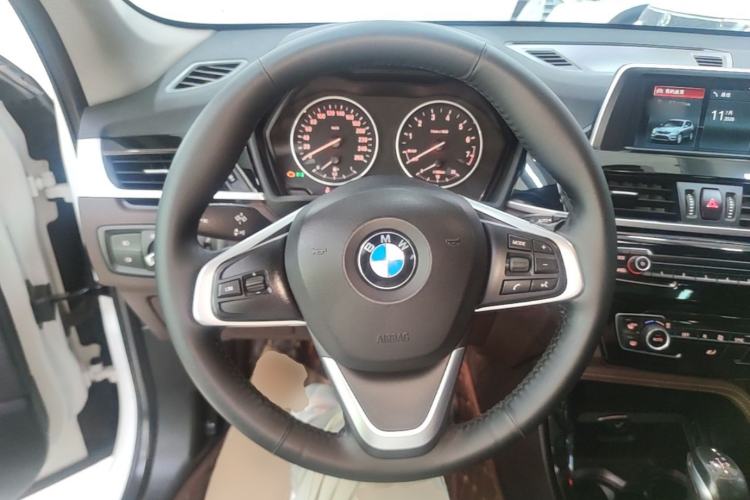 Used BMW X1 2018 sDrive18Li Luxury Model Steering Wheel