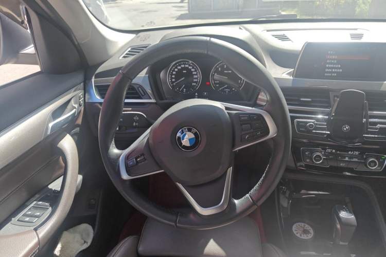 Used BMW X1 2018 sDrive18Li Luxury Model Steering Wheel