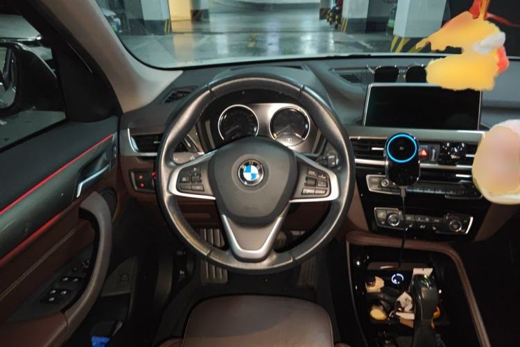Used BMW X1 2018 xDrive20Li Luxury Model Steering Wheel