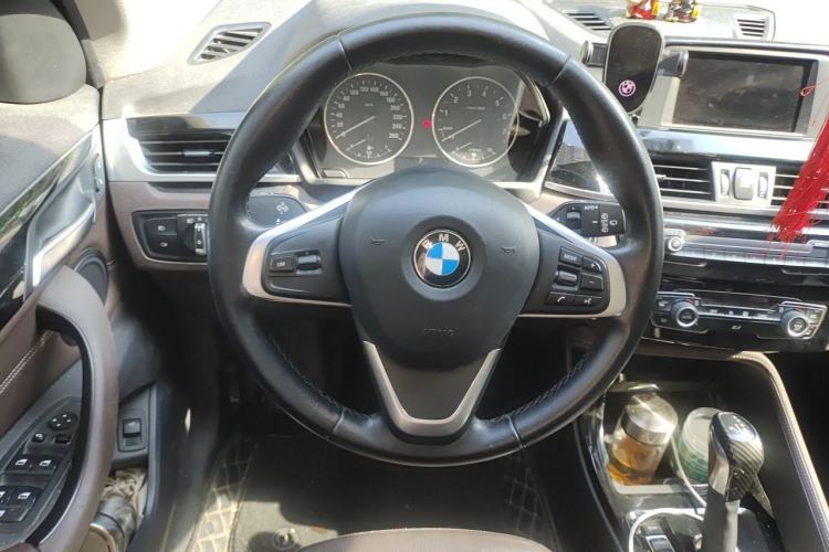 Used BMW X1 2018 sDrive18Li Luxury Model Steering Wheel