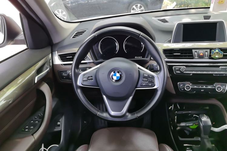 Used BMW X1 2018 sDrive18Li Luxury Model Steering Wheel