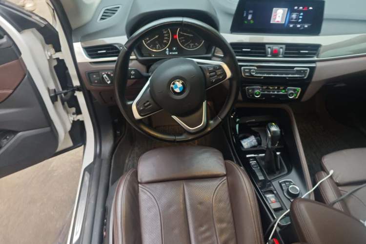 Used BMW X1 2018 sDrive18Li Luxury Model Steering Wheel