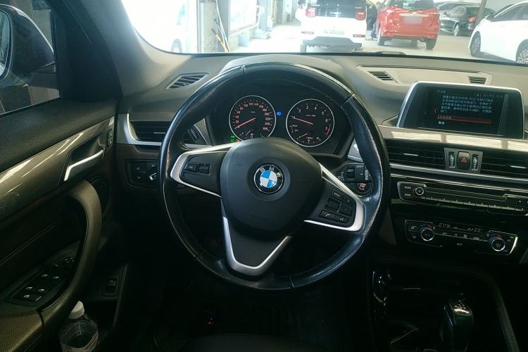 Used BMW X1 2018 sDrive18Li Luxury Model Steering Wheel