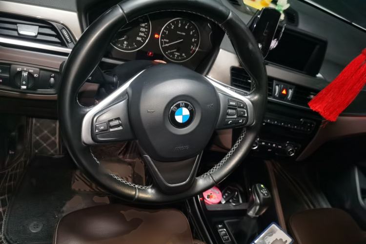 Used BMW X1 2018 sDrive18Li Luxury Model Steering Wheel