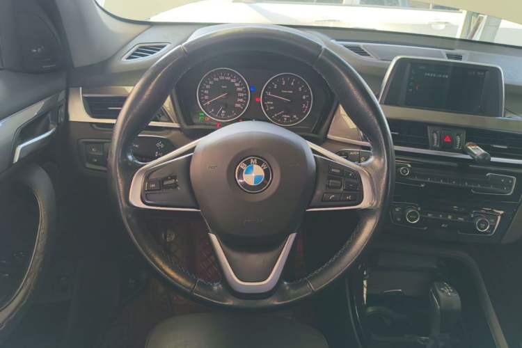 Used BMW X1 2018 sDrive18Li Luxury Model Steering Wheel