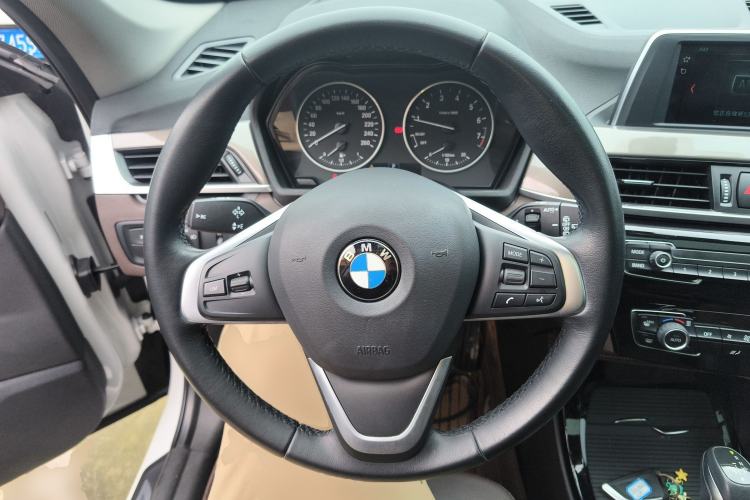 Used BMW X1 2018 sDrive18Li Luxury Model Steering Wheel