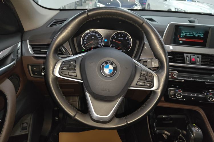 Used BMW X1 2018 sDrive18Li Luxury Model Steering Wheel