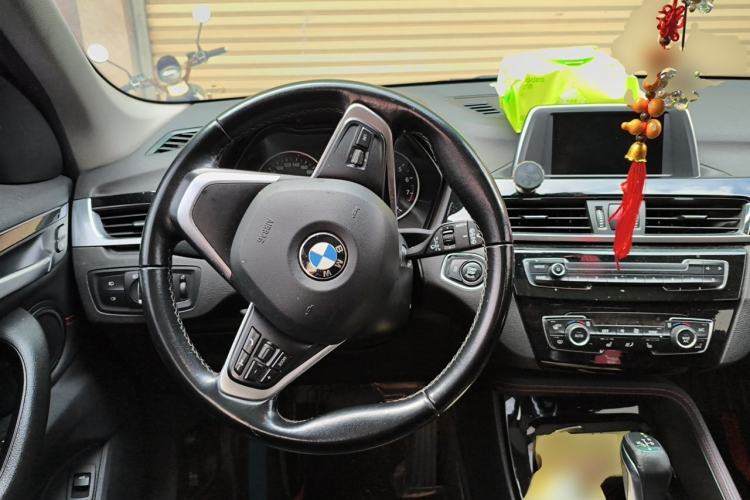 Used BMW X1 2018 sDrive18Li Luxury Model Steering Wheel