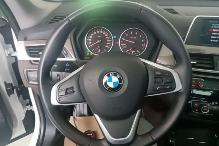 Used BMW X1 2018 sDrive18Li Luxury Model Steering Wheel