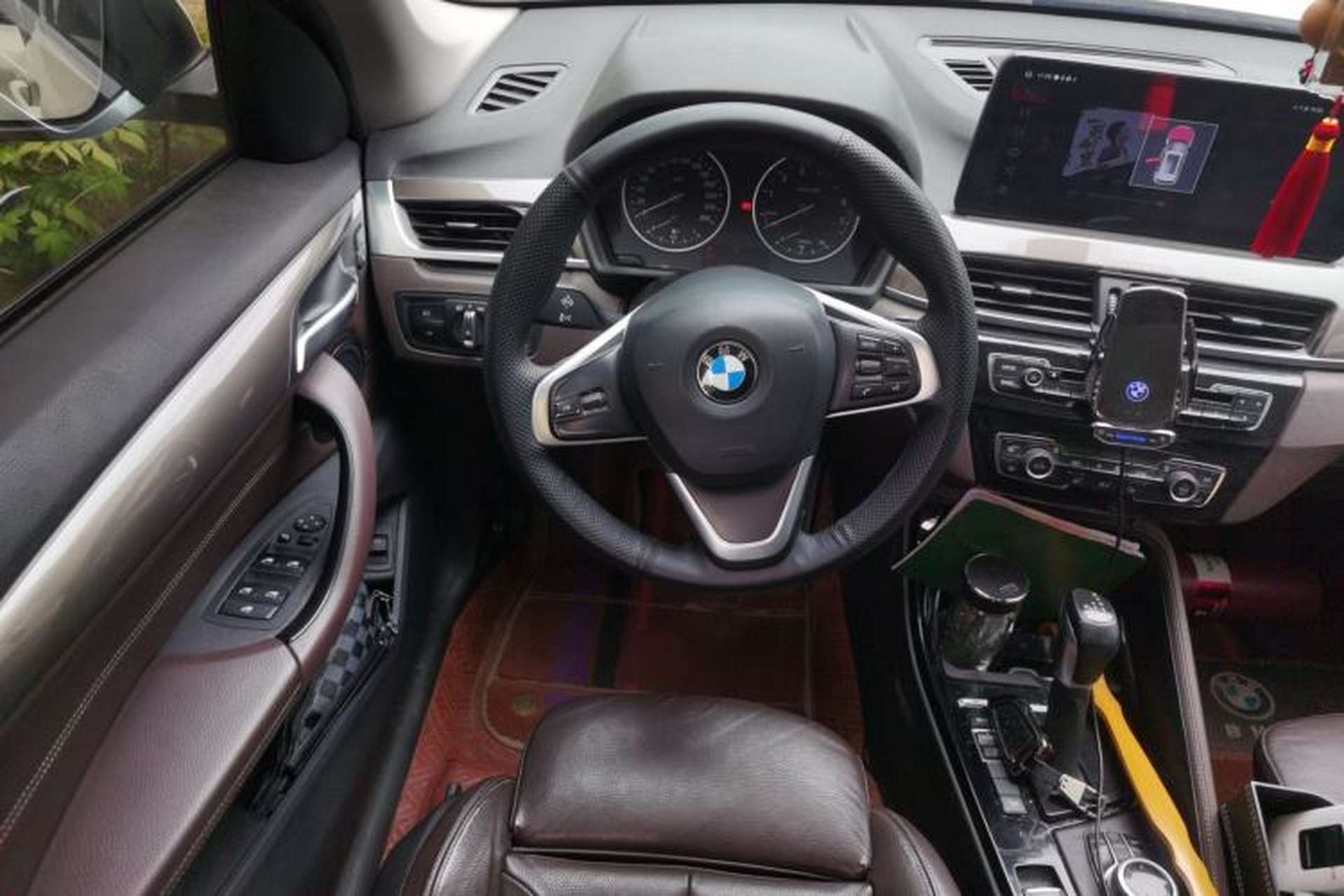 Used BMW X1 2018 xDrive20Li Luxury Edition Steering Wheel