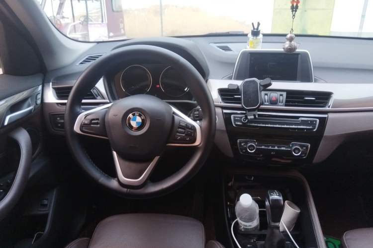 Used BMW X1 2018 sDrive18Li Luxury Model Steering Wheel