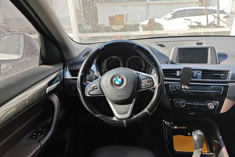Used BMW X1 2018 sDrive18Li Luxury Model Steering Wheel