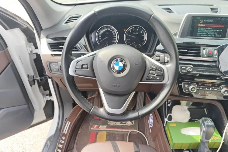 Used BMW X1 2018 sDrive18Li Luxury Model Steering Wheel