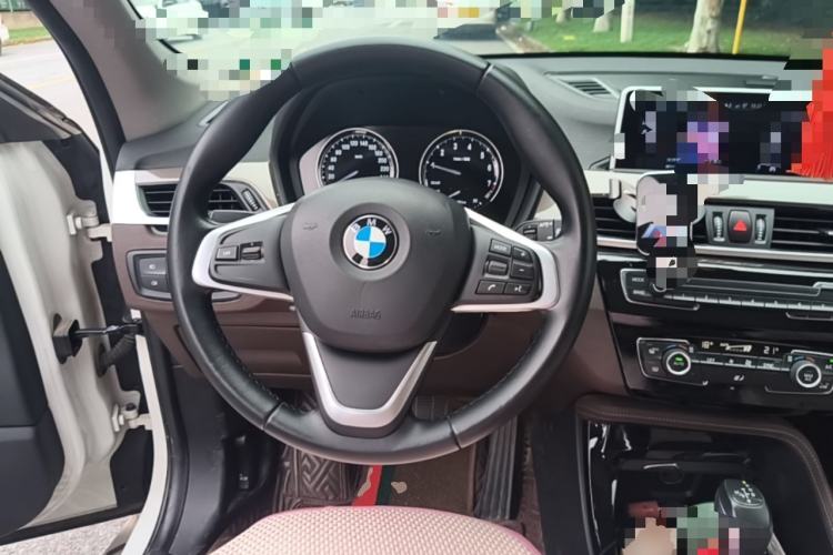 Used BMW X1 2018 sDrive18Li Luxury Model Steering Wheel