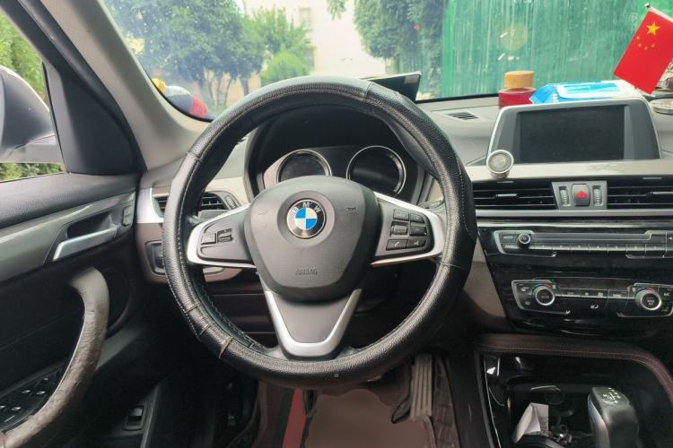Used BMW X1 2018 sDrive18Li Luxury Model Steering Wheel