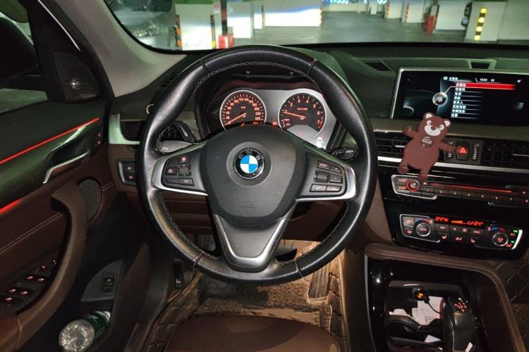 Used BMW X1 2018 xDrive20Li Luxury Model Steering Wheel