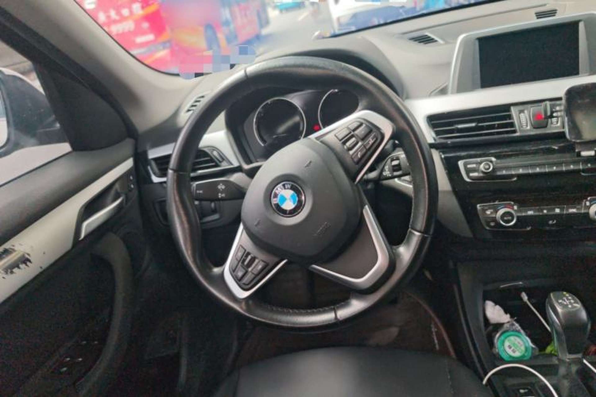 Used BMW X1 2018 sDrive20Li Leading Model Steering Wheel