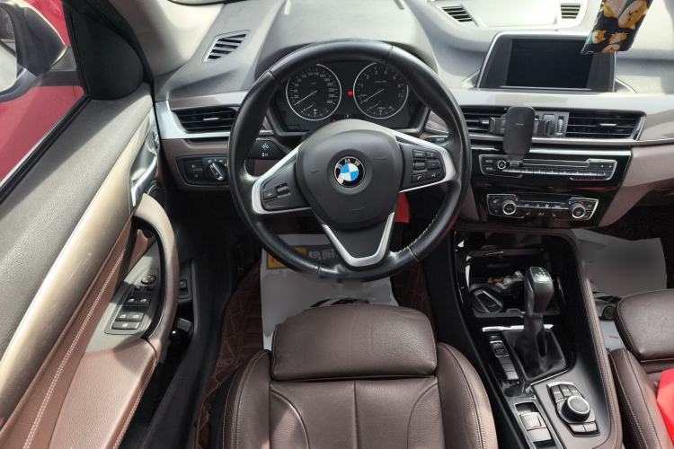 Used BMW X1 2018 sDrive18Li Luxury Model Steering Wheel