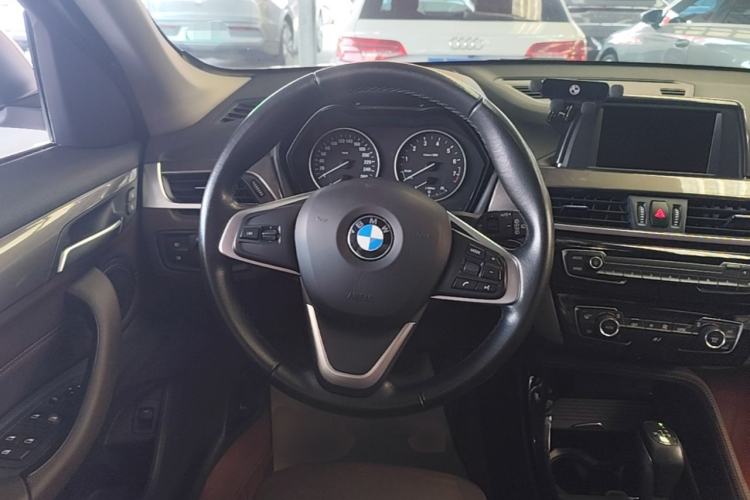 Used BMW X1 2018 sDrive18Li Luxury Model Steering Wheel