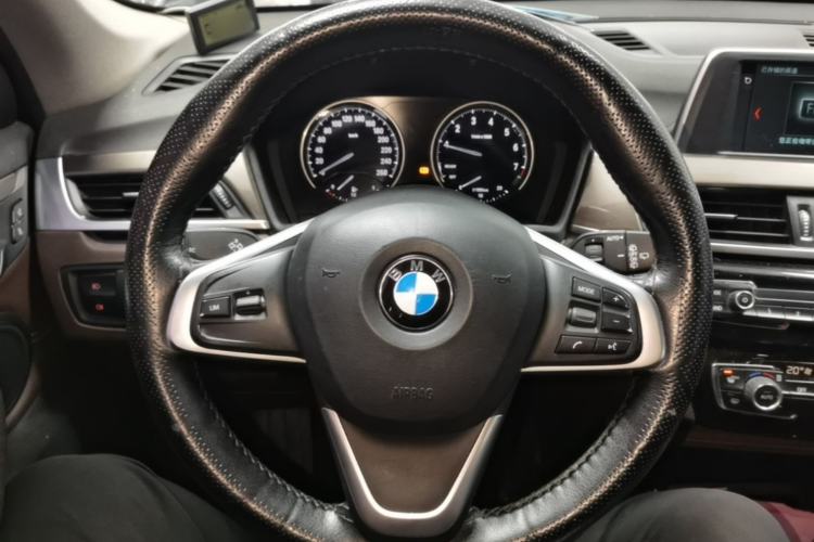 Used BMW X1 2018 sDrive18Li Luxury Model Steering Wheel