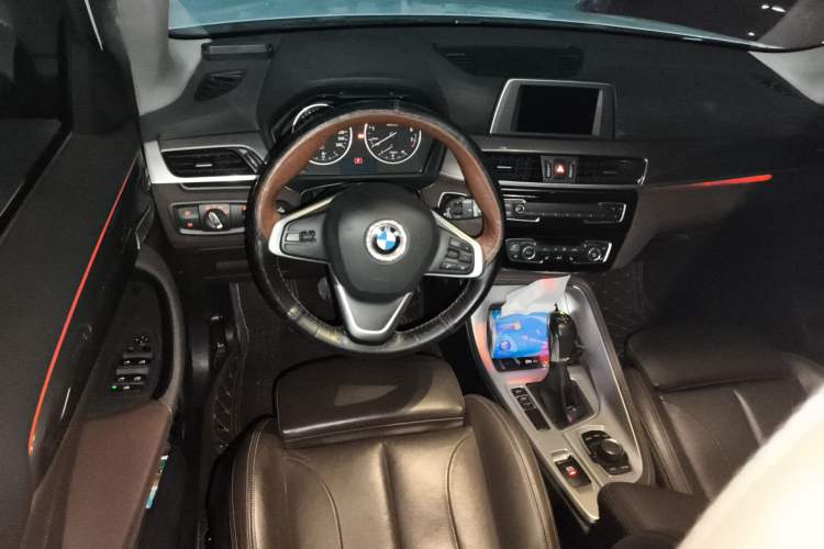 Used BMW X1 2018 sDrive18Li Luxury Model Steering Wheel