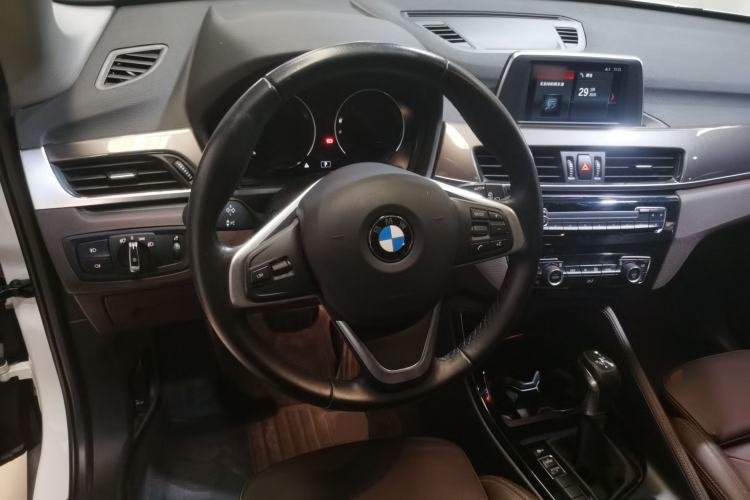 Used BMW X1 2018 sDrive18Li Luxury Model Steering Wheel