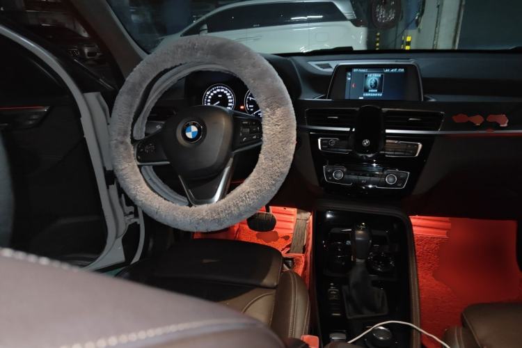 Used BMW X1 2018 sDrive18Li Luxury Model Steering Wheel