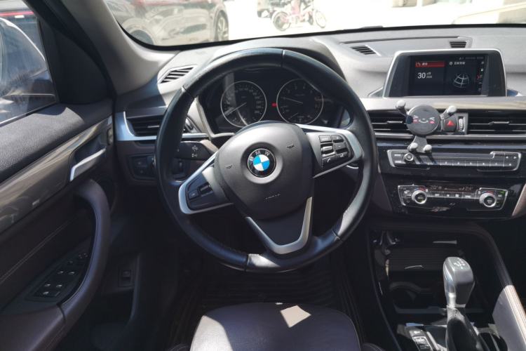 Used BMW X1 2018 sDrive18Li Luxury Model Steering Wheel