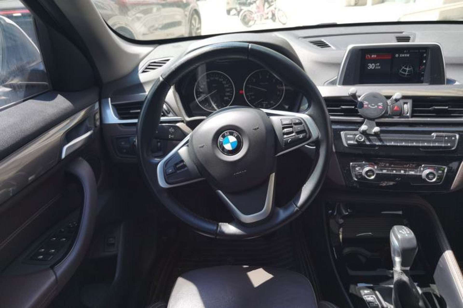 Used BMW X1 2018 sDrive18Li Luxury Model Steering Wheel