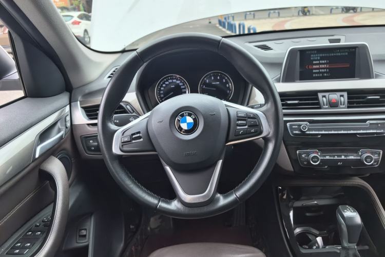 Used BMW X1 2018 sDrive18Li Luxury Model Steering Wheel