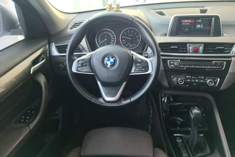 Used BMW X1 2018 sDrive18Li Luxury Model Steering Wheel