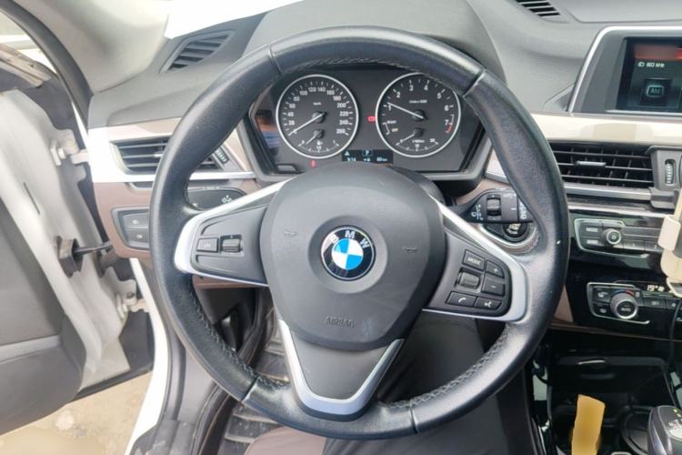 Used BMW X1 2018 sDrive18Li Luxury Model Steering Wheel