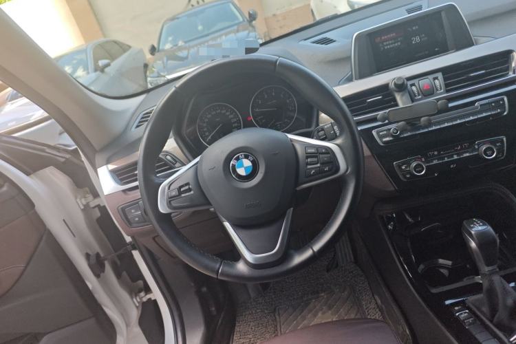 Used BMW X1 2018 sDrive18Li Luxury Model Steering Wheel