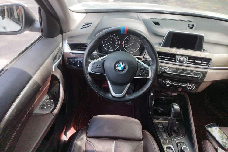 Used BMW X1 2018 sDrive18Li Luxury Model Steering Wheel