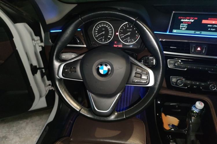 Used BMW X1 2018 xDrive20Li Luxury Edition Steering Wheel