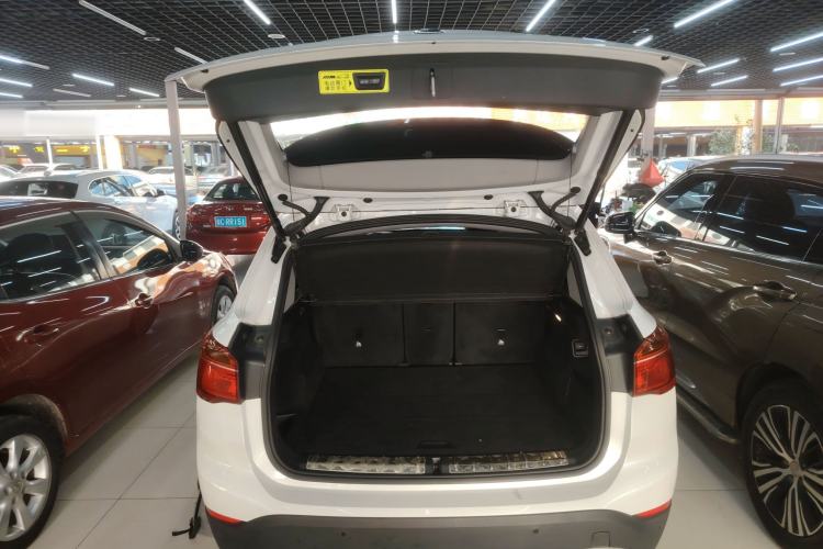 Used BMW X1 2018 sDrive18Li Fashion Model Trunk