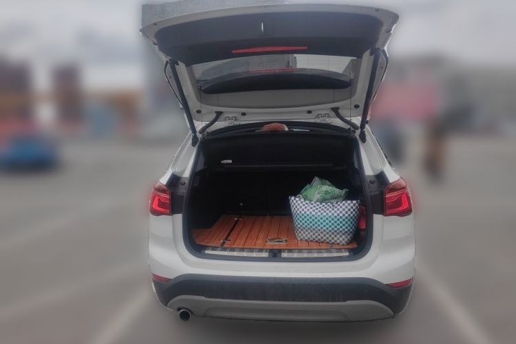 Used BMW X1 2018 sDrive18Li Fashion Model Trunk