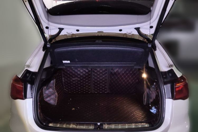 Used BMW X1 2018 xDrive20Li Luxury Edition Trunk