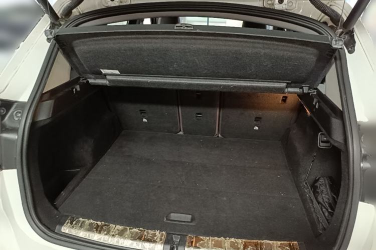 Used BMW X1 2018 sDrive18Li Luxury Model Trunk
